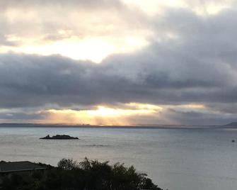Top Apartment with Sea Views & Beach Access - Mangonui - Utsikt