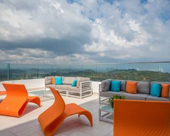 07D Great Value Luxury Resort Beachfront Oceanview - Playa Bonita Village - Balcony