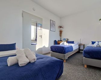 Mile Gdansk Airport - Gdansk - Bedroom