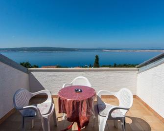 Apartments Lounger Crikvenica - Crikvenica - Balkon