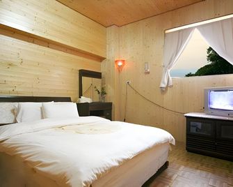Chen Chan Guesthouse - Nantou City - Bedroom