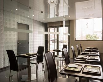 Hotel The Originals du Grand Monarque Nantes Gare - Nantes - Restaurant