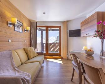 Magnifique Loggia Vue Montagne & Spa! #ma804 - Les Belleville - Huiskamer