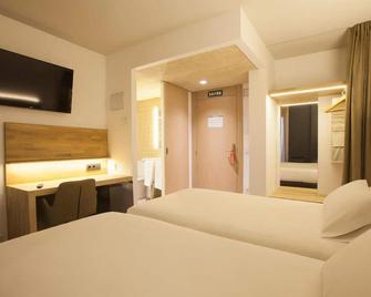 Hotel A Pamplona - Pamplona - Kamar Tidur