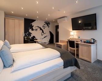 Deutscher Hof - Kassel - Habitación