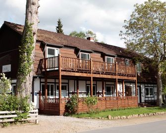 Free Steil - Hohwacht - Gebouw