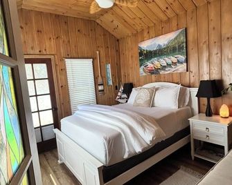 Coeur d' Lovely - Coeur d'Alene - Bedroom