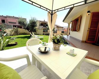 Rosa's House - zona ospedaliera - Cagliari - Balcony