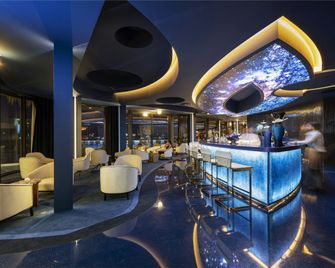 薩沃伊宮殿 - 世界傑出旅館系統 - 薩沃伊特色飯店 - 豐沙爾 - 酒吧