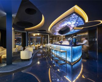 Savoy Palace - The Leading Hotels of the World - Savoy Signature - Funchal - Bar