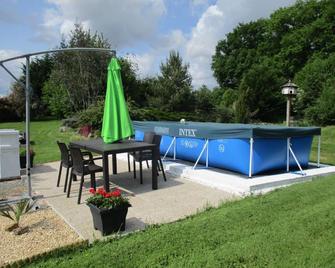 Peach Cottage - La Forêt-sur-Sèvre - Patio