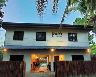 Forever Siargao - General Luna - Gebäude
