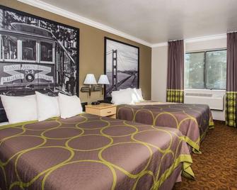 Super 8 by Wyndham Vacaville - Vacaville - Chambre