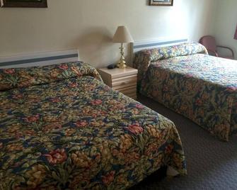 Pals Motel and RV Park - Medicine Hat - Bedroom