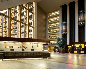 Hilton Bellevue - Bellevue - Lobby