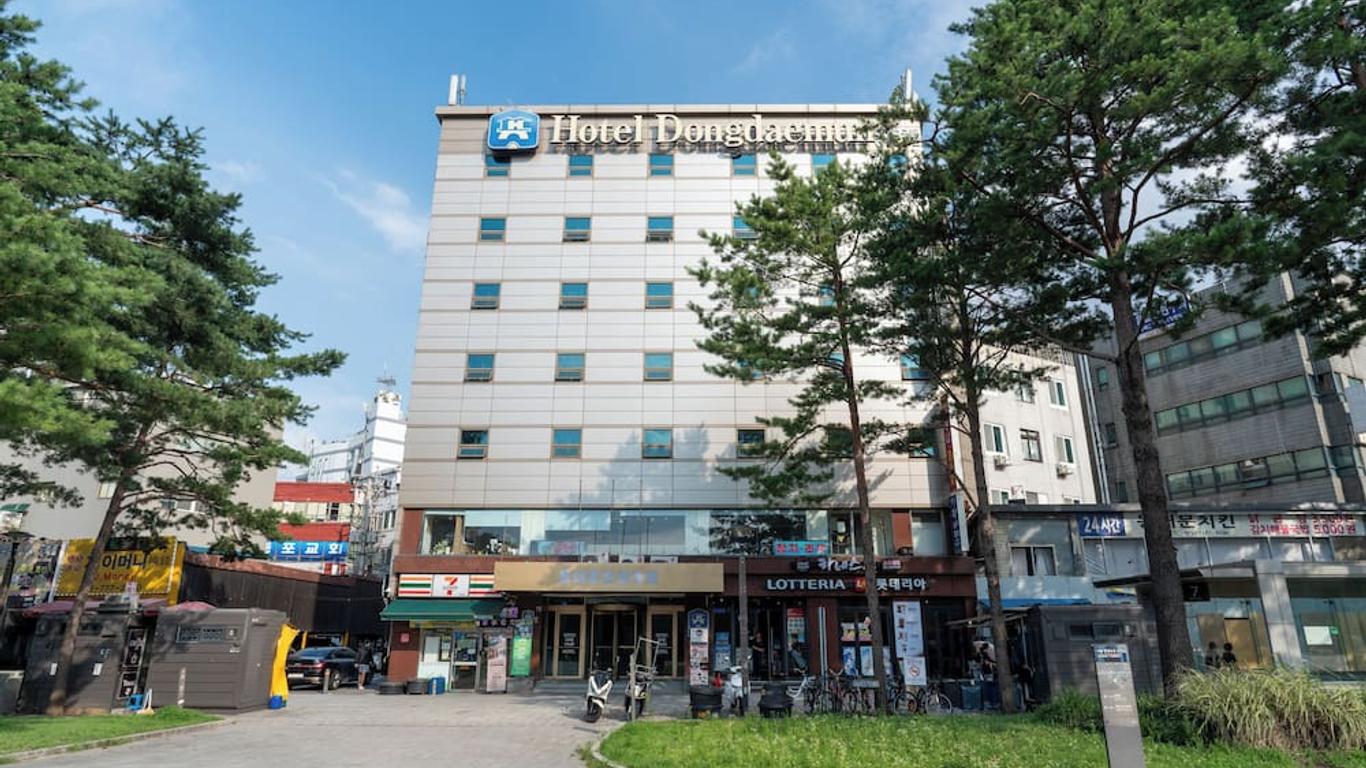 دونجادينيوم هوتل