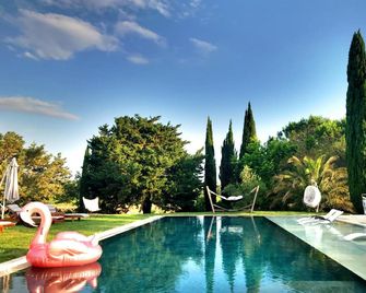 Dojo Bianco - Massa Marittima - Piscina