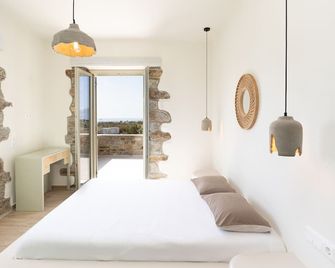 Three-Bedroom Villa - Stone Haven - Plaka - Habitación