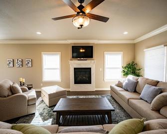Game House - Jenks - Living room