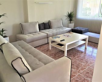Brother's House - Kallithea - Living room