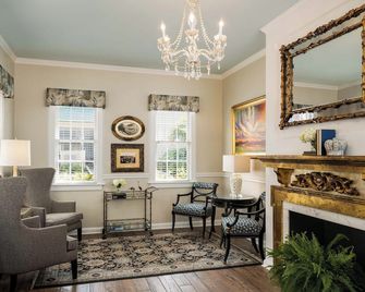 إليوت هاوس إن - تشارلستون (ساوث كارولاينا) - غرفة معيشة