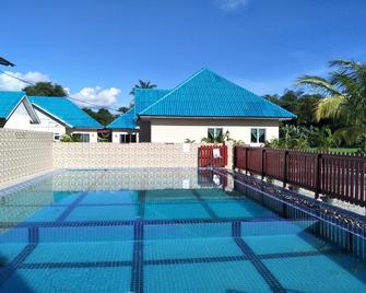 Dvilla Guesthouse Langkawi - Langkawi - Pool