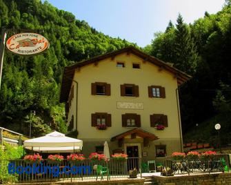 Casa Vacanze Cà de Val - Motta - Edificio