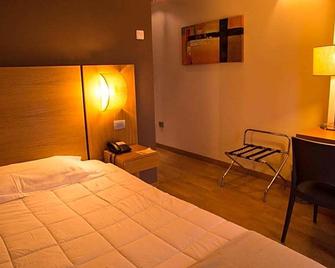 Country House Corte Del Sole - Ascoli Piceno - Bedroom