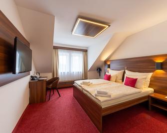 Bohemia Inn Hotel - Turnov - Bedroom