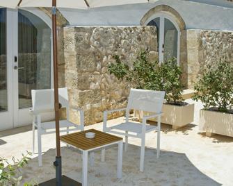 Hotel Rural Binigaus Vell - Es Migjorn Gran - Patio