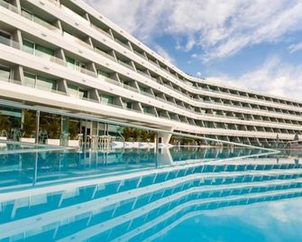 Santa Monica Suites Hotel - Maspalomas - Pool