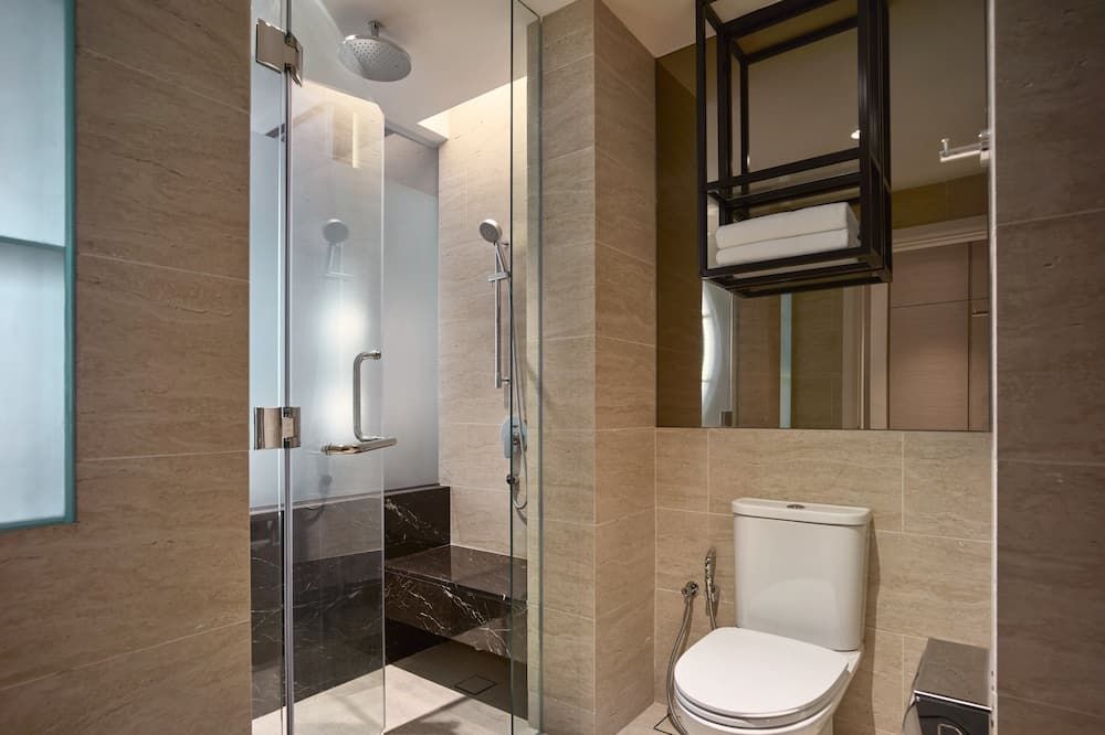 Bathroom view of Hotel Stripes Kuala Lumpur, Autograph Collection