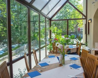 Hotel Marami - סינאיה - מסעדה