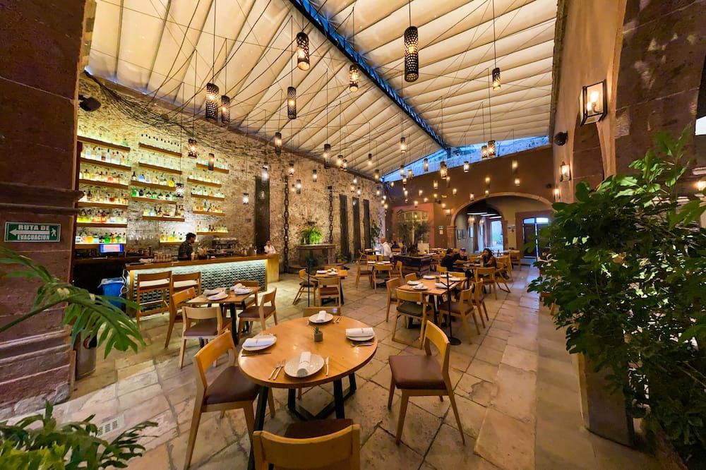 Hotel Nena - סן מיגל דה איינדה - מסעדה
