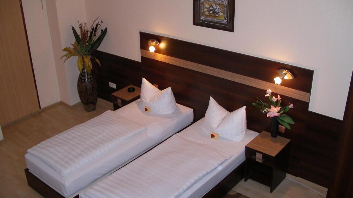 Hotel Elbe Street 34