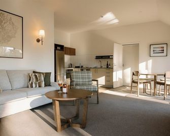 Edgewater Hotel - ואנקה - סלון