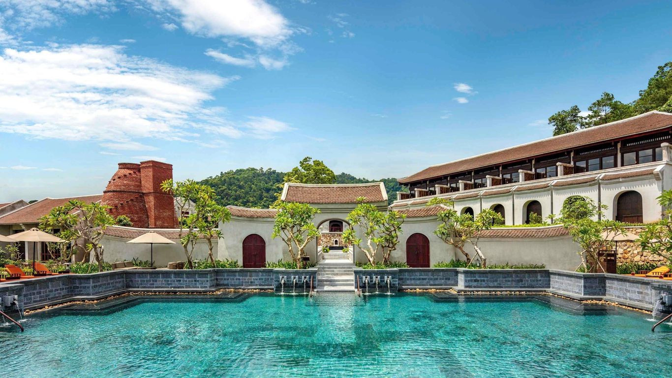 Legacy Yen Tu Hotel Uong Bi - MGallery Collection