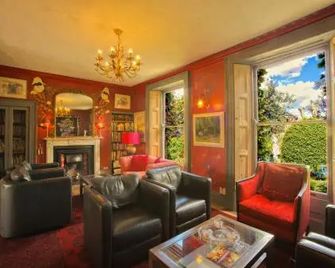 Strattons Hotel - Swaffham - Lounge
