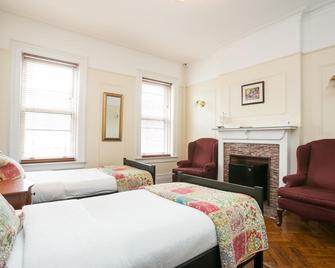 Lefferts Manor - Brooklyn - Bedroom