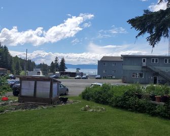 The Shack, Views Of Beautiful Auke Bay Harbor A Quarter Mile Away. cbj1000258 - Juneau - Buiten zicht
