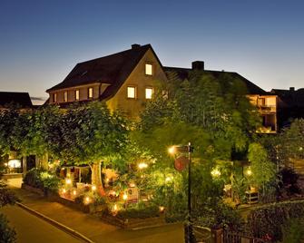 Hotel Bräutigams Weinstuben - Ihringen - Bâtiment