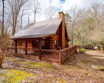 Toccoa River cabin - 2 Bd & 2 Bath - Suches - Building