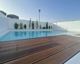 Excecional Casa de Férias na Praia do Cabeço, no Sotavento Algarvio - Monte Gordo - Pool