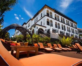 The Hotel Zamora - St. Pete Beach - Patio