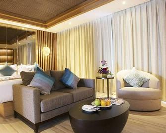 ذا رينرا ماكوسار - ماكاسار - غرفة معيشة