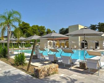 Tenuta del Barco WineRestaurant and Hospitality - Pulsano - Pool