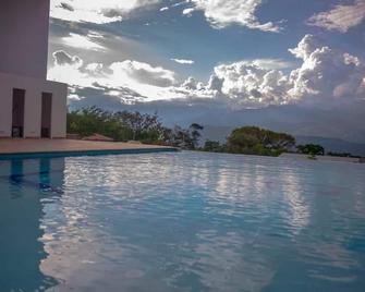Hotel Santa Lucia - Socorro - Pool