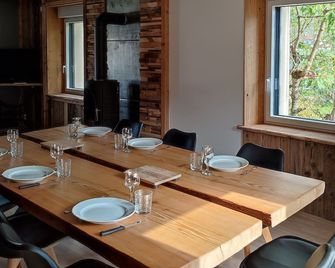 Gîte du pré forestier - Saulxures-sur-Moselotte - Salle à manger