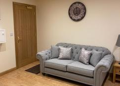 Waverley Inn Apartments - Inverness - Wohnzimmer