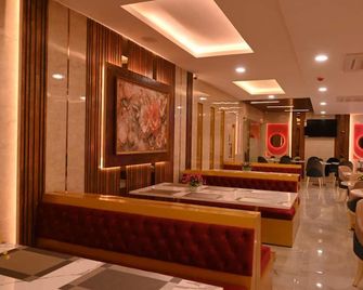 The Royal Dining Restaurant & Motel - Darbhanga - Restaurant